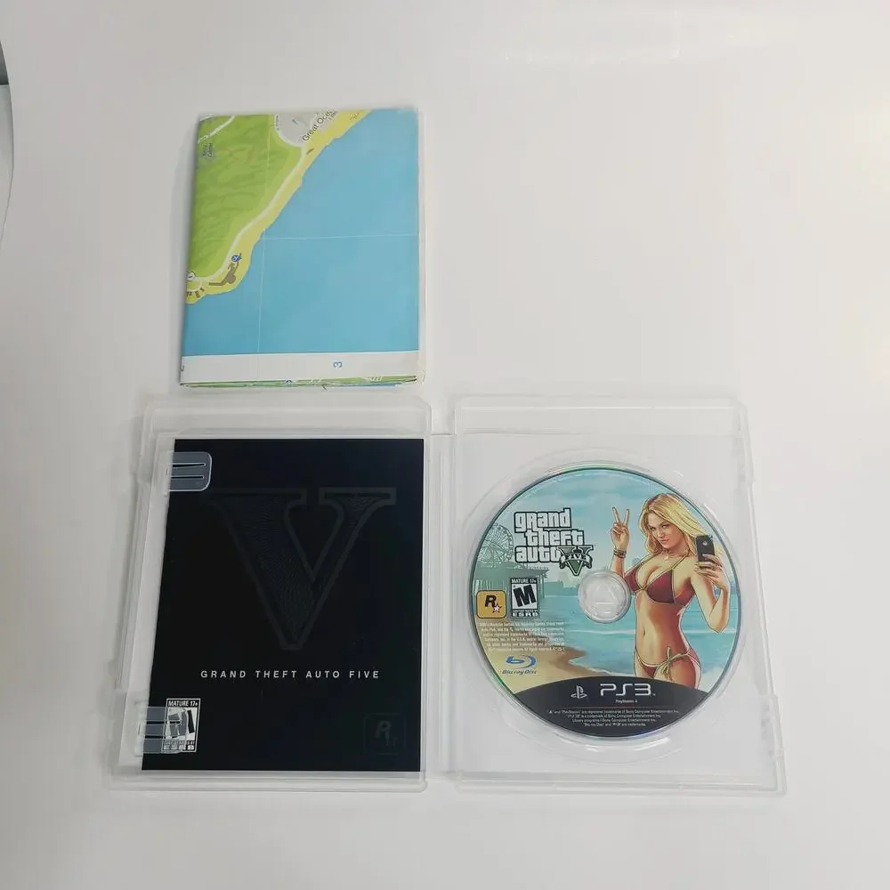 Grand Theft Auto V Five PlayStation 3 PS3 Video Game TESTED w/Booklet & Poster